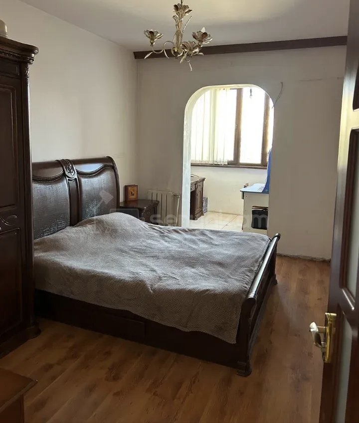 3 Սենյականոց Բնակարան, 85քմ, 3/9 հարկ, Կապիտալ Վերանորոգված, Կահավորված, Արևկող