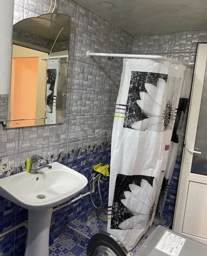 2 Սենյականոց Բնակարան Քարե Շենքում, 50քմ, 5/5 հարկ, Կապիտալ Վերանորոգված, Արևկող