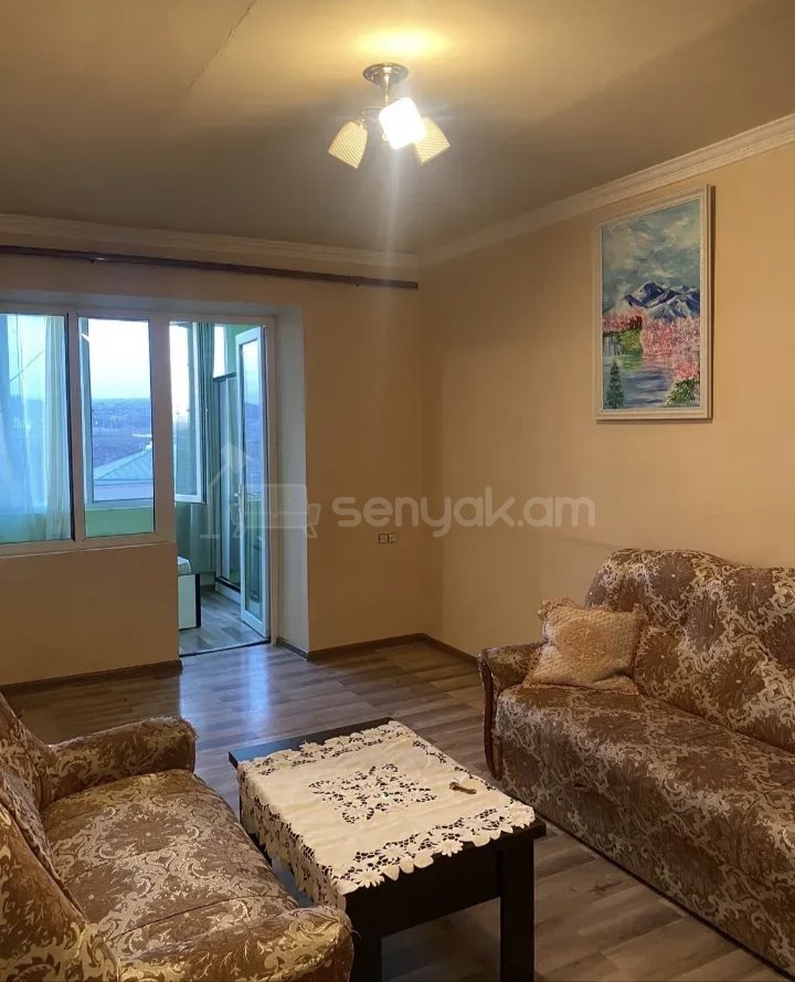 2 Սենյականոց Բնակարան Քարե Շենքում, 50քմ, 5/5 հարկ, Կապիտալ Վերանորոգված, Արևկող