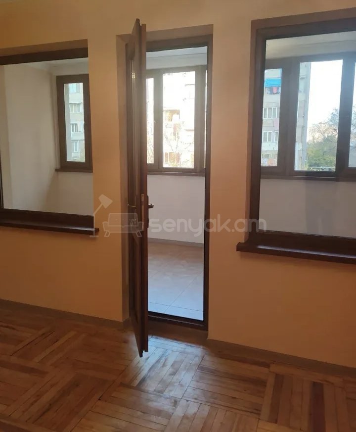 3 Սենյականոց Բնակարան, 78քմ, 5/9 հարկ, Կապիտալ Վերանորոգված, Կահավորված, Արևկող