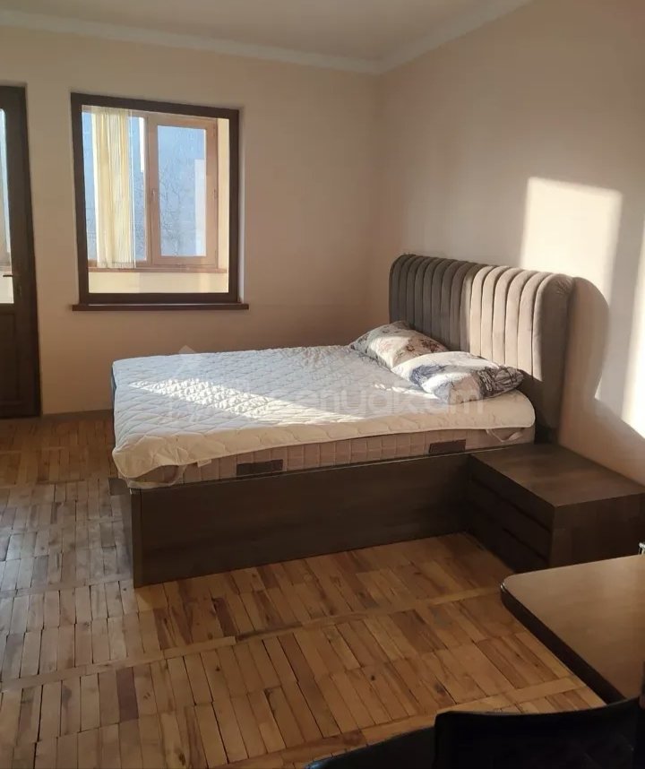 3 Սենյականոց Բնակարան, 78քմ, 5/9 հարկ, Կապիտալ Վերանորոգված, Կահավորված, Արևկող