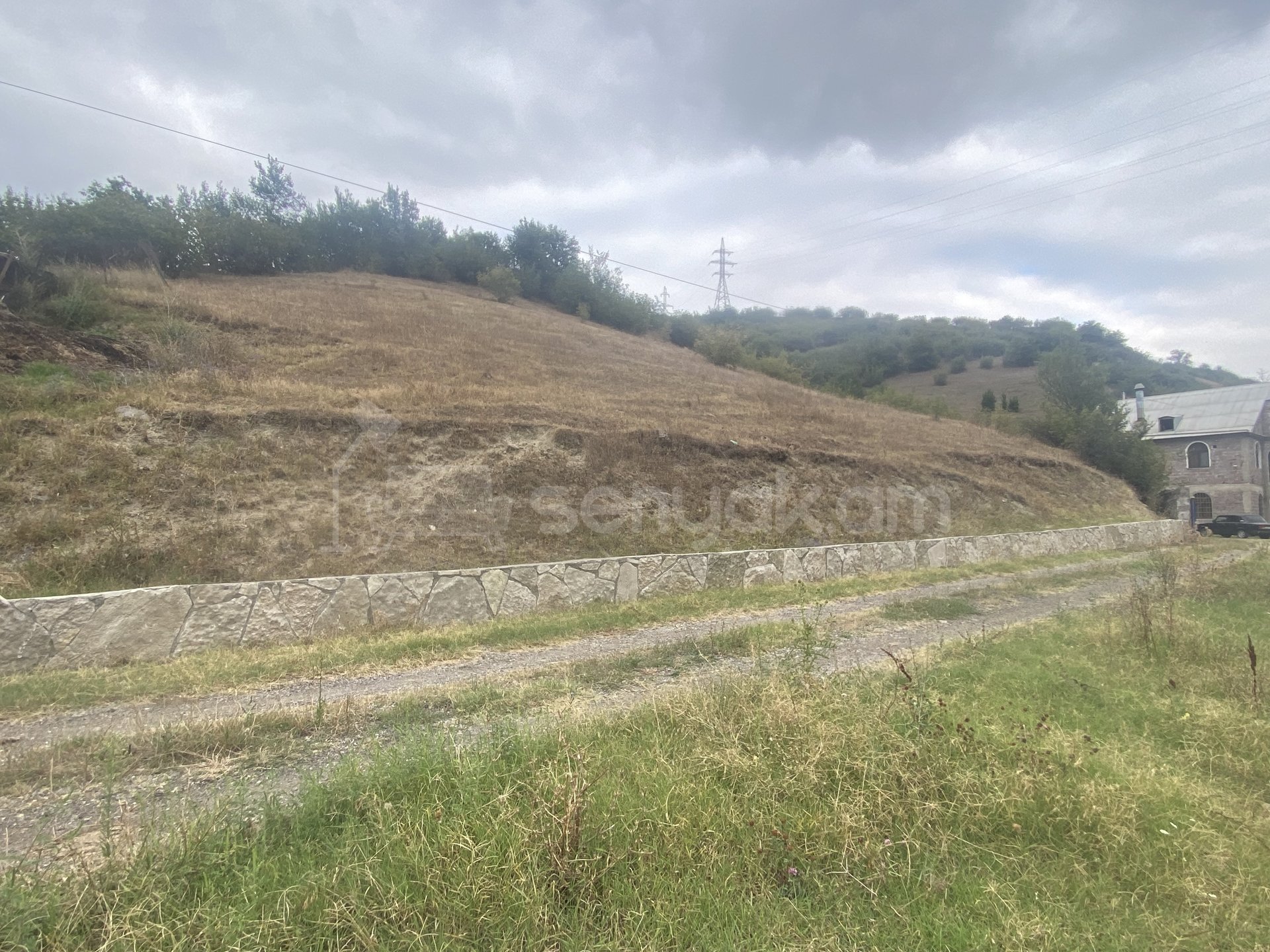 Բնակելի Նշանակության Հողատարածք, 1000քմ, Խմելու Ջրով, Էլեկտրականությամբ