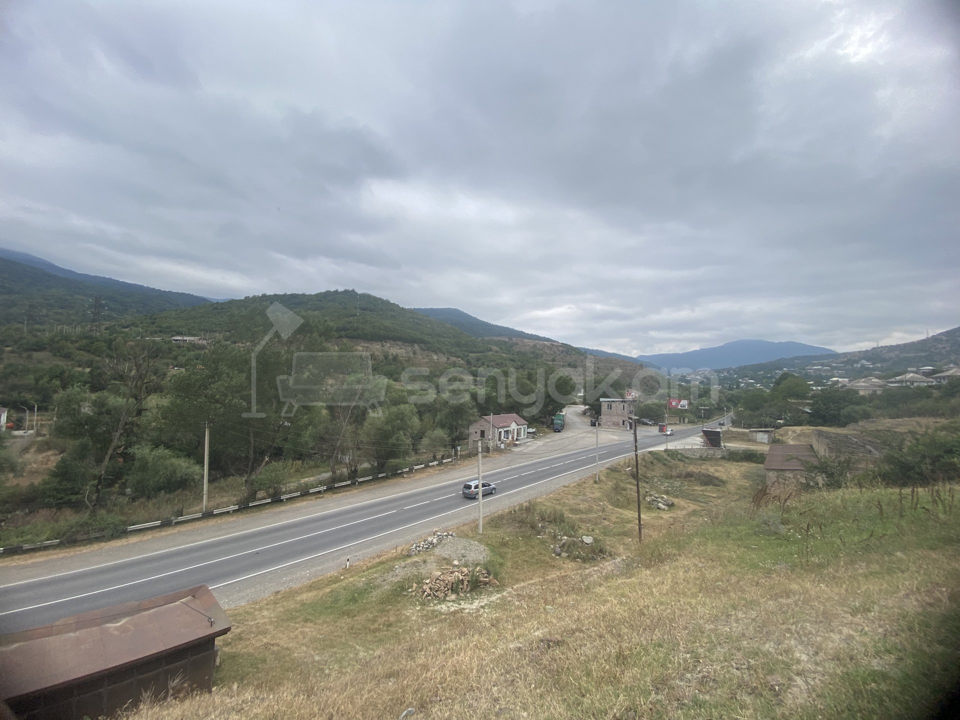 Բնակելի Նշանակության Հողատարածք, 1000քմ, Խմելու Ջրով, Էլեկտրականությամբ
