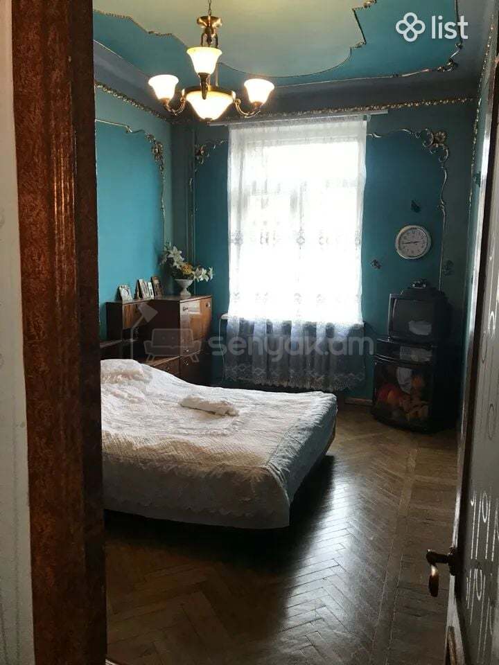 3 Սենյականոց Բնակարան Քարե Շենքում, 70քմ, 4/5 հարկ, Պետական Վիճակում