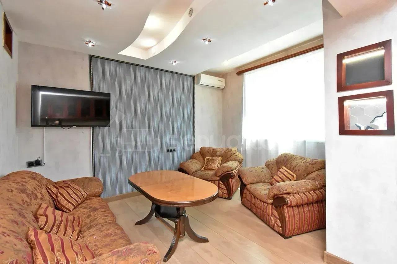 1 Սենյականոց Բնակարան, 40քմ, 2/12 հարկ, Կապիտալ Վերանորոգված