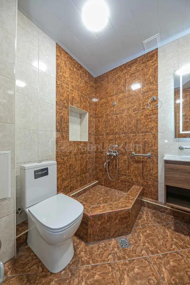 2 Սենյականոց Բնակարան Քարե Շենքում, 56քմ, 3/5 հարկ, Կապիտալ Վերանորոգված