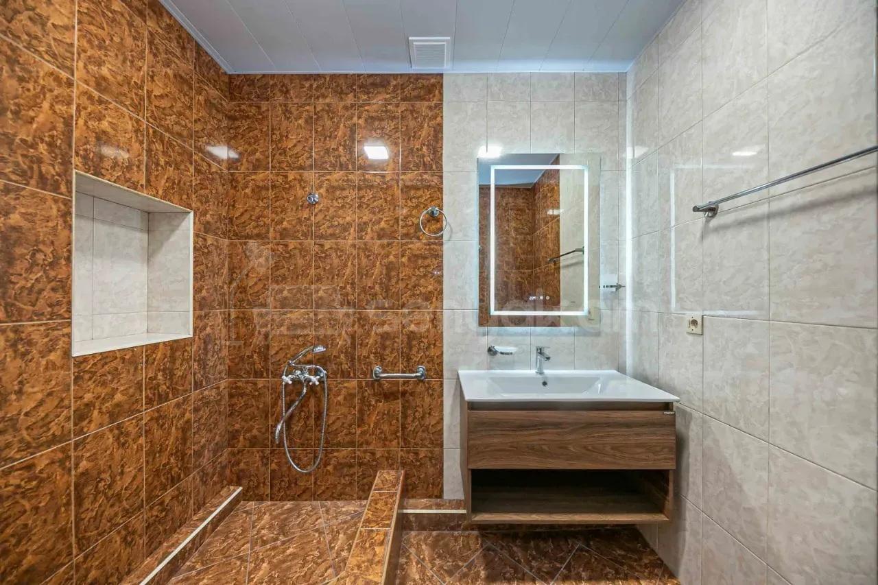 2 Սենյականոց Բնակարան Քարե Շենքում, 56քմ, 3/5 հարկ, Կապիտալ Վերանորոգված