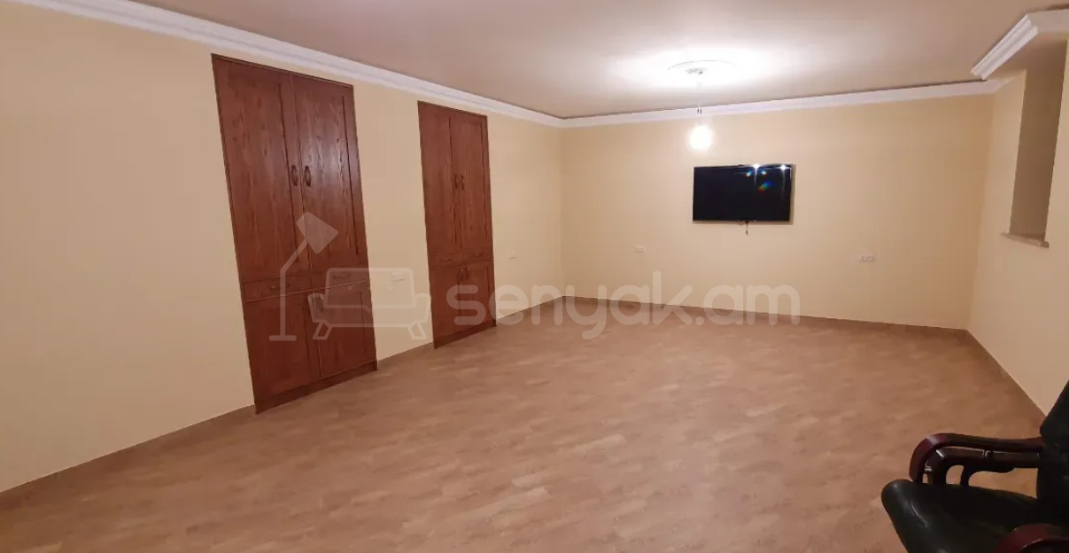 Օֆիսային Տարածք, 74քմ, Կապիտալ Վերանորոգված