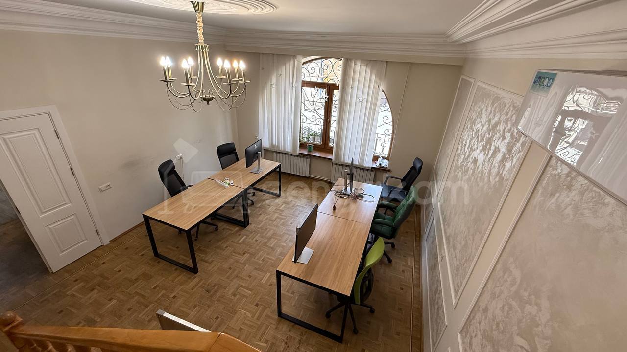 Օֆիսային Տարածք, 278քմ, Կապիտալ Վերանորոգված