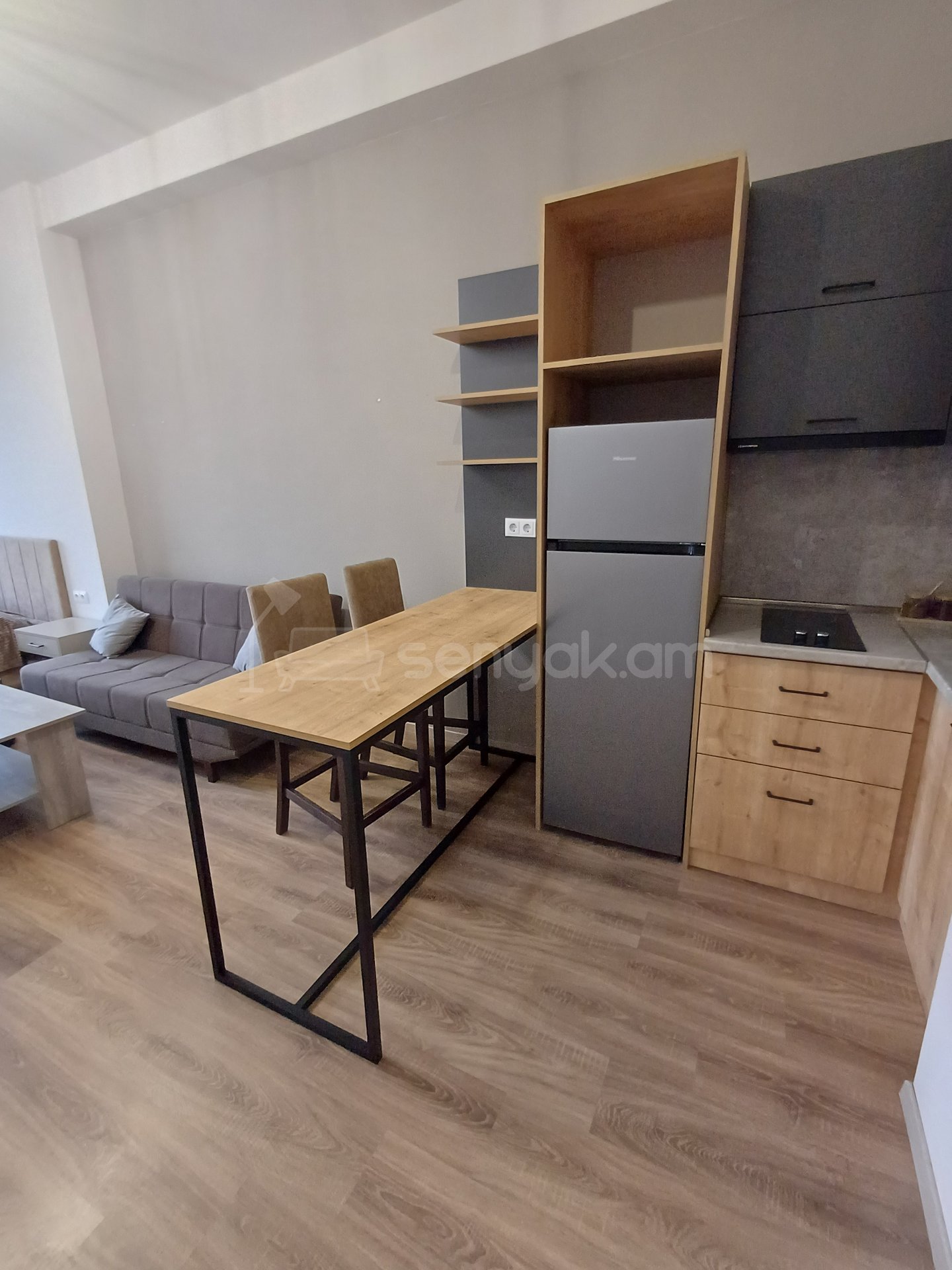 1 Սենյականոց Բնակարան Նորակառույցում, 31քմ, 6/12 հարկ, Դիզայներական Վերանորոգված