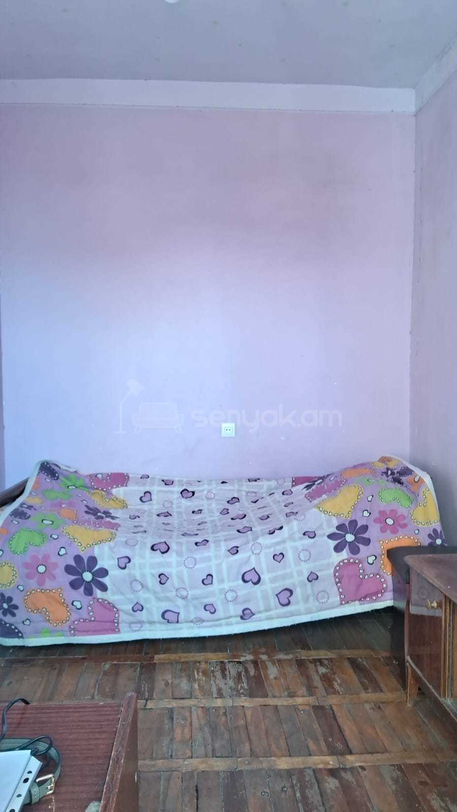 4 Սենյականոց Բնակարան, 99քմ, 11/16 հարկ, Պետական Վիճակում