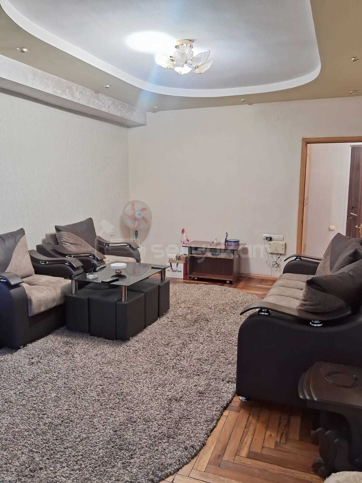 2 Սենյականոց Բնակարան, 48քմ, 7/9 հարկ, Նորմալ Վիճակում