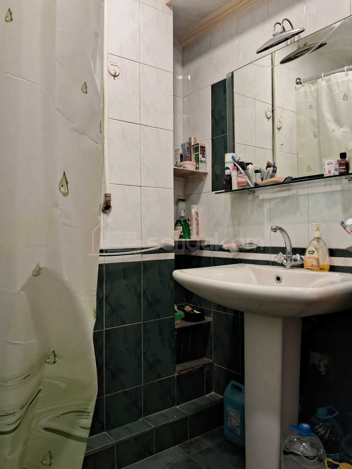 3 Սենյականոց Բնակարան, 80քմ, 7/9 հարկ, Նորմալ Վիճակում