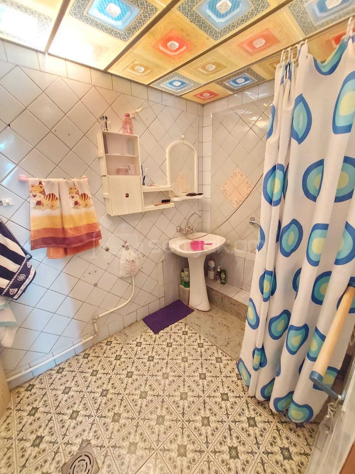 3 Սենյականոց Բնակարան, 82քմ, 12/14 հարկ, Նորմալ Վիճակում