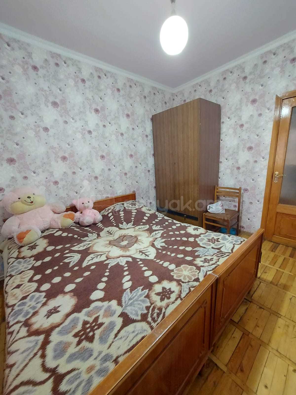 3 Սենյականոց Բնակարան, 82քմ, 12/14 հարկ, Նորմալ Վիճակում