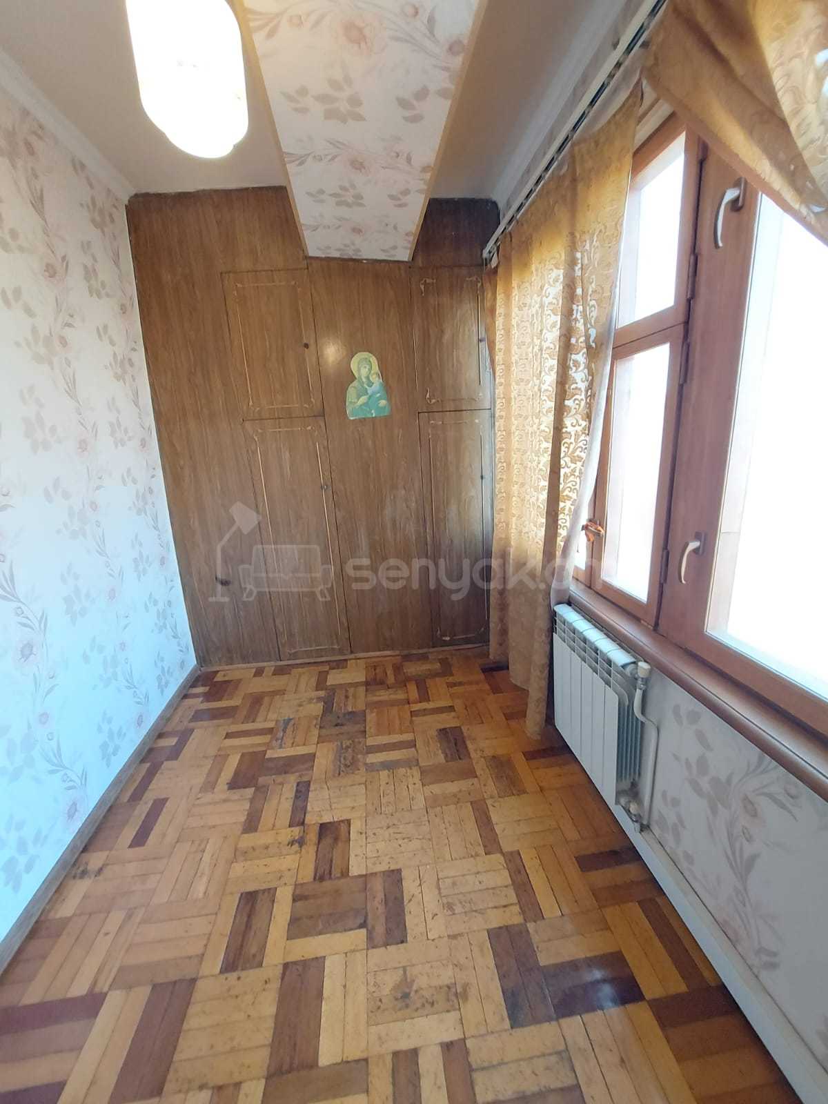 3 Սենյականոց Բնակարան, 82քմ, 12/14 հարկ, Նորմալ Վիճակում