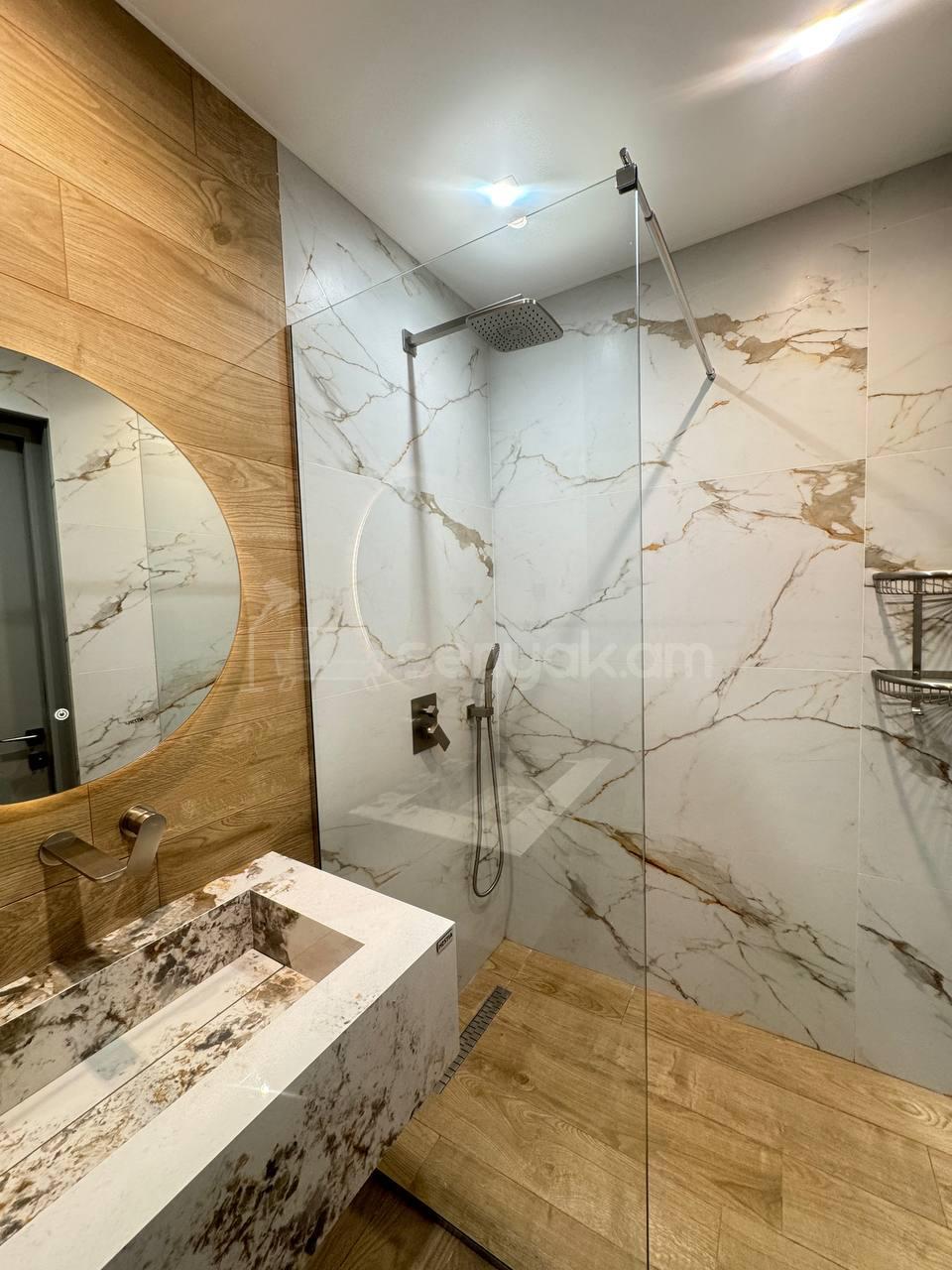 2 Սենյականոց Բնակարան, 54քմ, 14/16 հարկ, Դիզայներական Վերանորոգված, Կահավորված, Արևկող