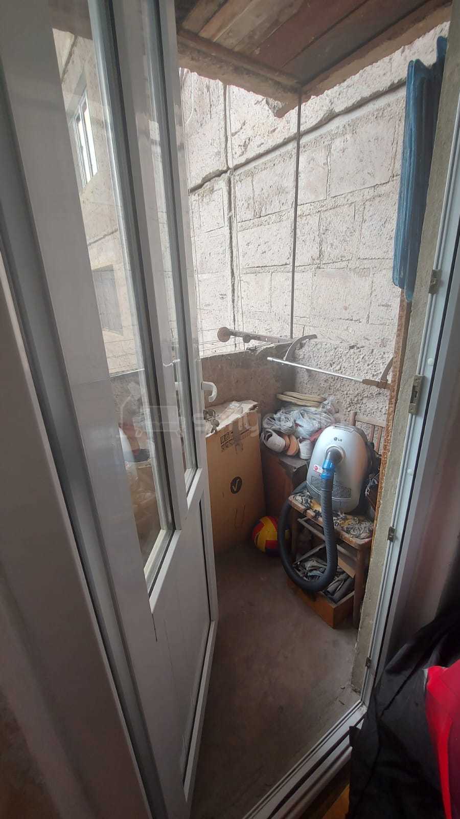 2 Սենյականոց Բնակարան, 61քմ, 3/10 հարկ, Նորմալ Վիճակում