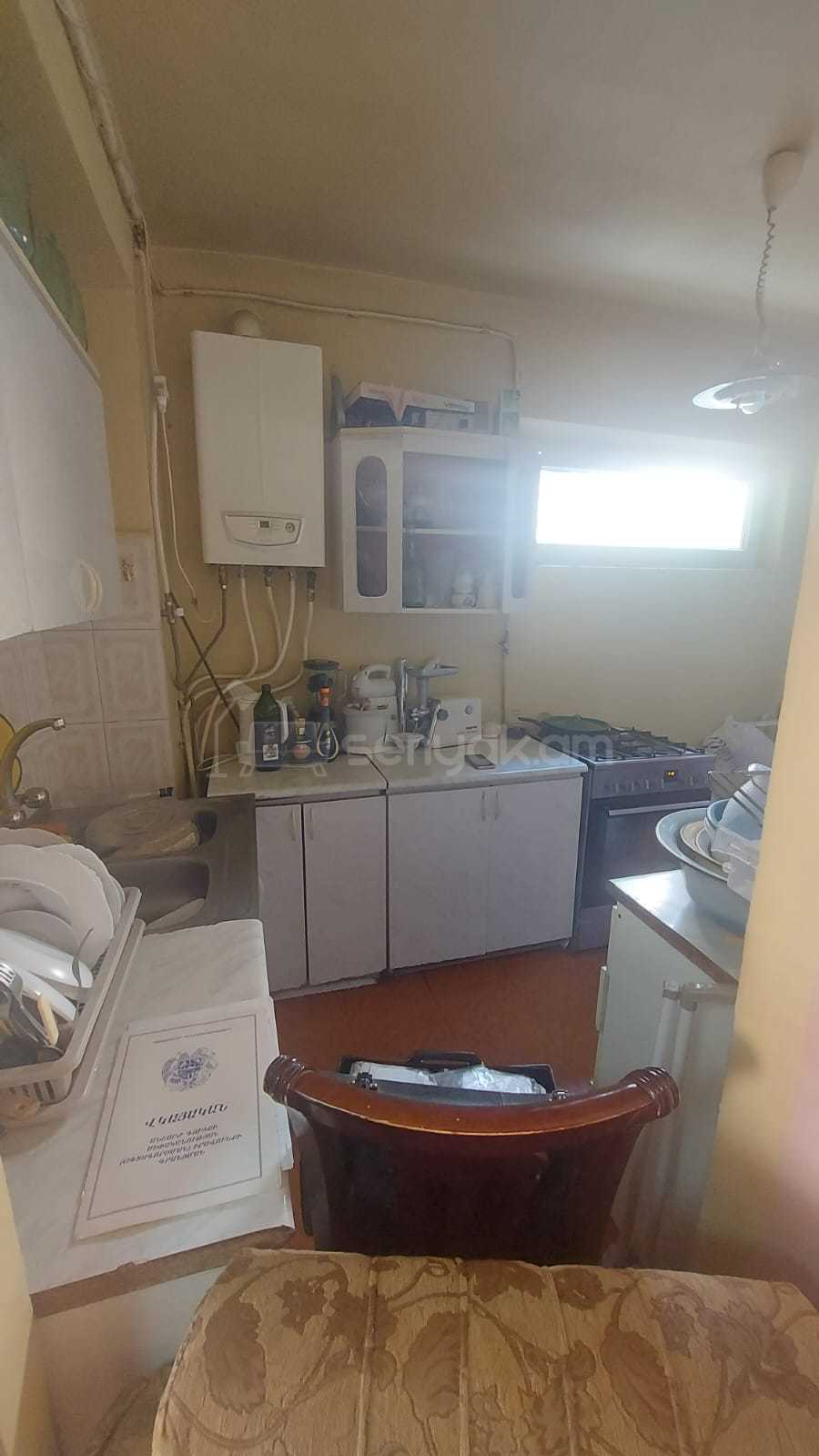 2 Սենյականոց Բնակարան, 61քմ, 3/10 հարկ, Նորմալ Վիճակում