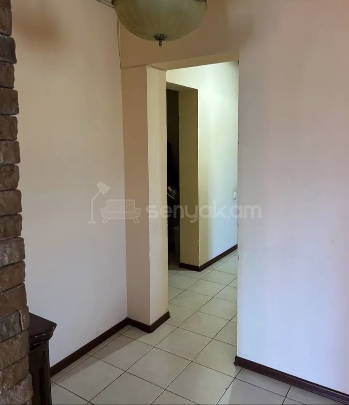 3 Սենյականոց Բնակարան, 84քմ, 4/9 հարկ, Կապիտալ Վերանորոգված, Կահավորված, Արևկող