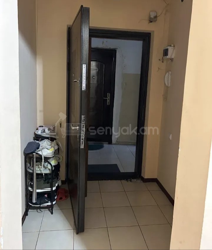 3 Սենյականոց Բնակարան, 84քմ, 4/9 հարկ, Կապիտալ Վերանորոգված, Կահավորված, Արևկող