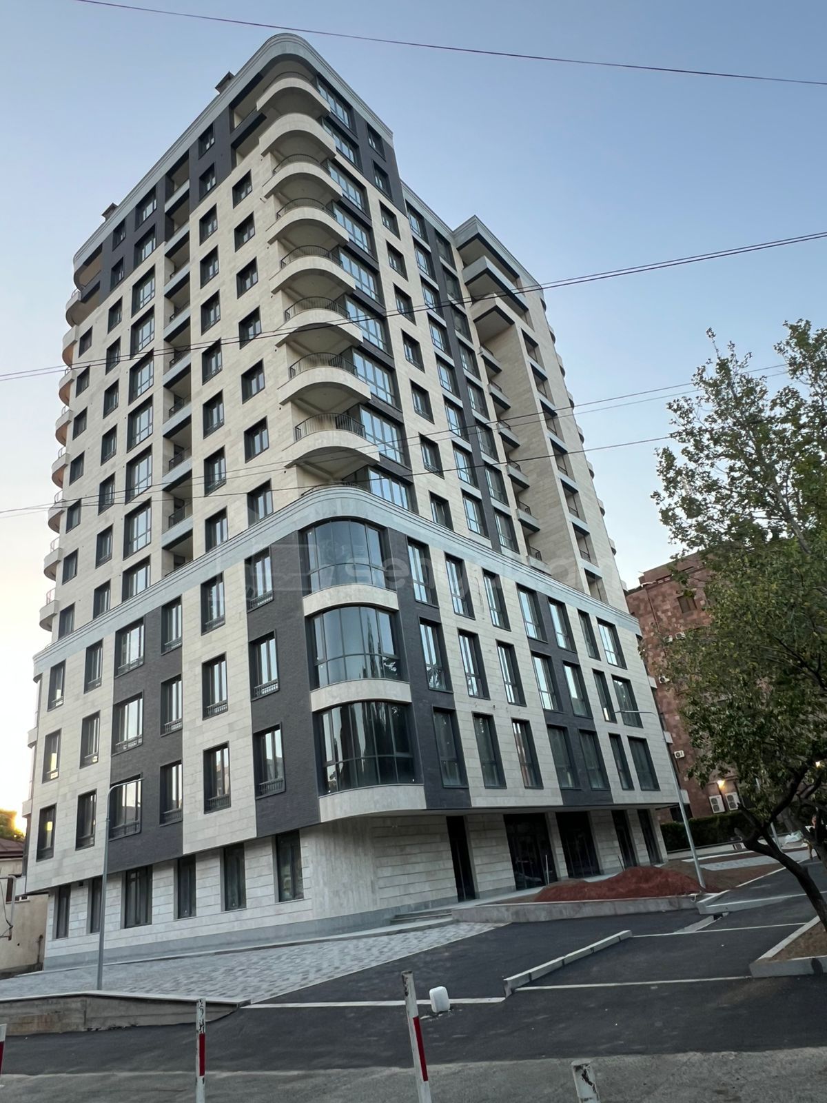 3 Սենյականոց Բնակարան Նորակառույցում, 78քմ, 6/14 հարկ, Զրոյական Վիճակում