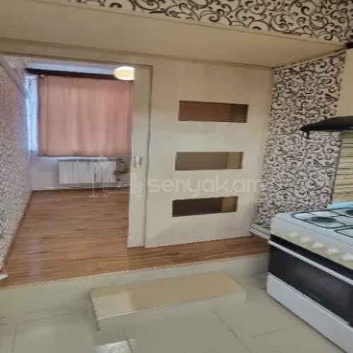 2 Սենյականոց Բնակարան Քարե Շենքում, 45քմ, 1/5 հարկ, Կոսմետիկ Վերանորոգված, Կահավորված, Արևկող