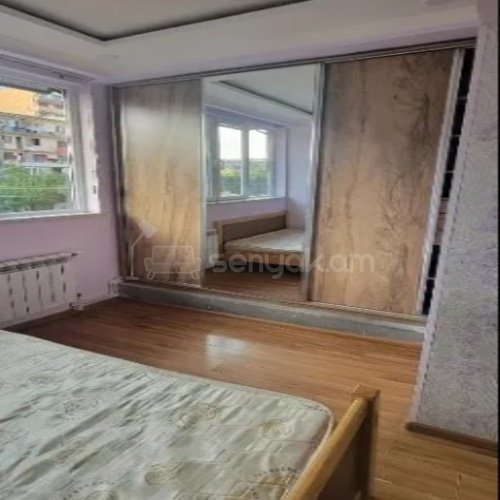 2 Սենյականոց Բնակարան Քարե Շենքում, 45քմ, 1/5 հարկ, Կոսմետիկ Վերանորոգված, Կահավորված, Արևկող