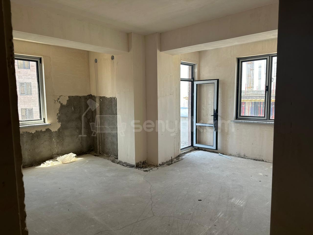 4 Սենյականոց Բնակարան Նորակառույցում, 92քմ, 11/18 հարկ, Զրոյական Վիճակում