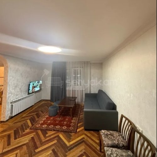 2 Սենյականոց Բնակարան Քարե Շենքում, 50քմ, 2/4 հարկ, Կոսմետիկ Վերանորոգված, Կահավորված, Արևկող