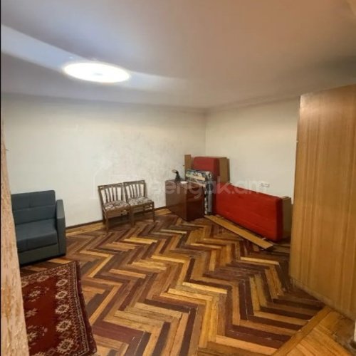 2 Սենյականոց Բնակարան Քարե Շենքում, 50քմ, 2/4 հարկ, Կոսմետիկ Վերանորոգված, Կահավորված, Արևկող