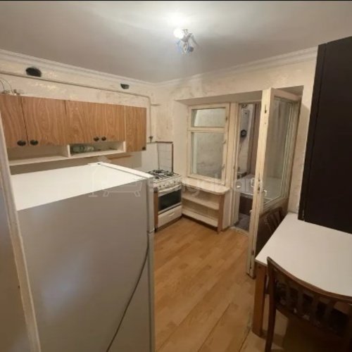 2 Սենյականոց Բնակարան Քարե Շենքում, 50քմ, 2/4 հարկ, Կոսմետիկ Վերանորոգված, Կահավորված, Արևկող