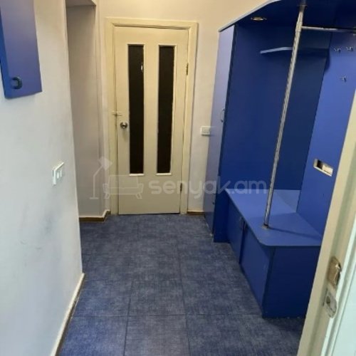 2 Սենյականոց Բնակարան Քարե Շենքում, 50քմ, 1/5 հարկ, Կոսմետիկ Վերանորոգված, Կահավորված, Արևկող