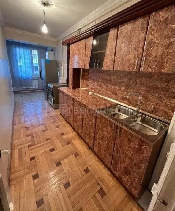 3 Սենյականոց Բնակարան Քարե Շենքում, 70քմ, 3/5 հարկ, Կոսմետիկ Վերանորոգված, Կահավորված