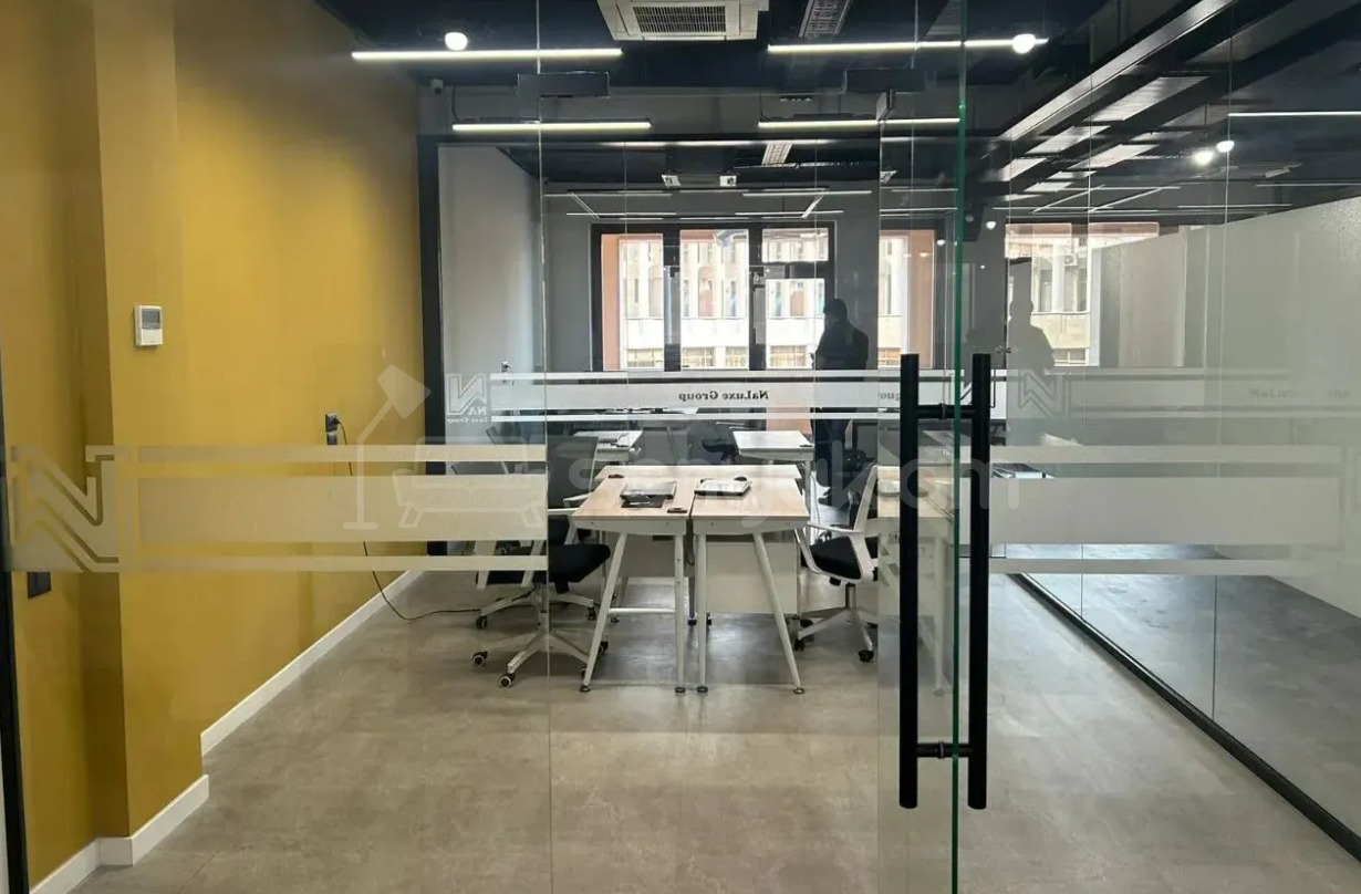 Նորակառույց Օֆիսային Տարածք, 163քմ