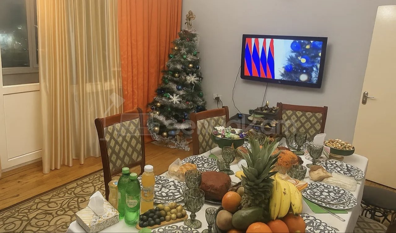 3 Սենյականոց Բնակարան, 77քմ, 7/9 հարկ, Կապիտալ Վերանորոգված, Կահավորված, Արևկող