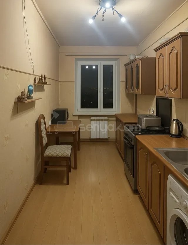 3 Սենյականոց Բնակարան, 77քմ, 7/9 հարկ, Կապիտալ Վերանորոգված, Կահավորված, Արևկող