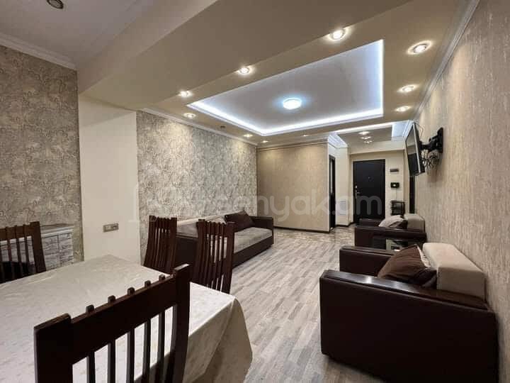 3 Սենյականոց Բնակարան, 70քմ, 8/11 հարկ, Դիզայներական Վերանորոգված, Կահավորված