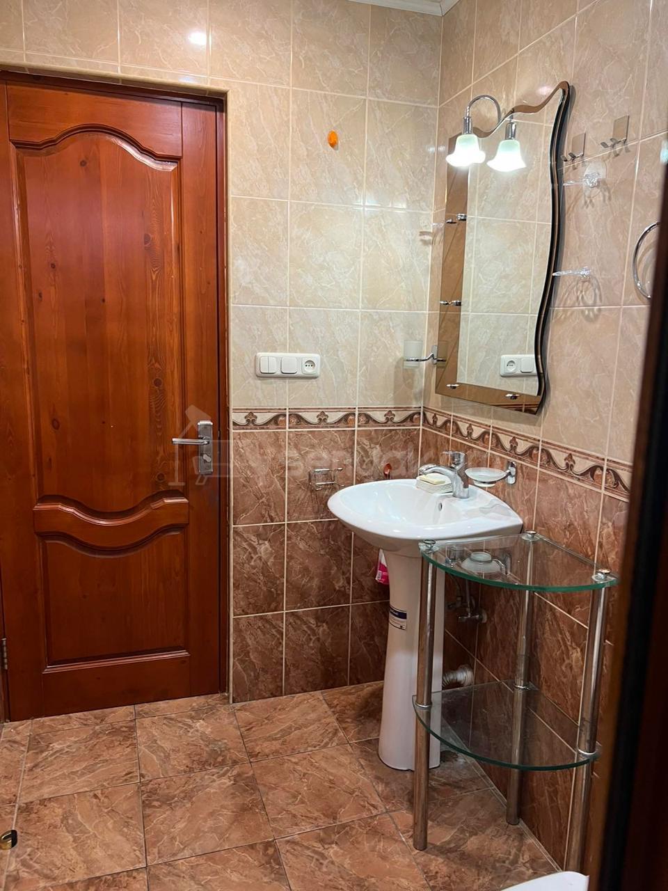 3 Սենյականոց Բնակարան, 75քմ, 1/4 հարկ, Կապիտալ Վերանորոգված