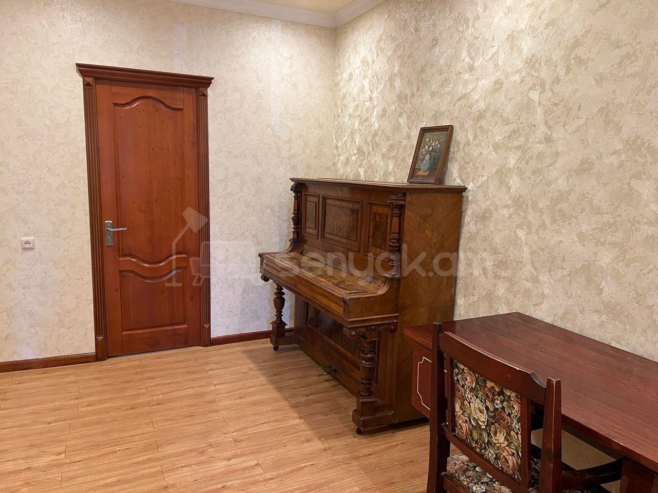 3 Սենյականոց Բնակարան, 75քմ, 1/4 հարկ, Կապիտալ Վերանորոգված