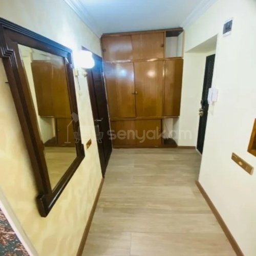 2 Սենյականոց Բնակարան Քարե Շենքում, 41քմ, 4/5 հարկ, Կոսմետիկ Վերանորոգված