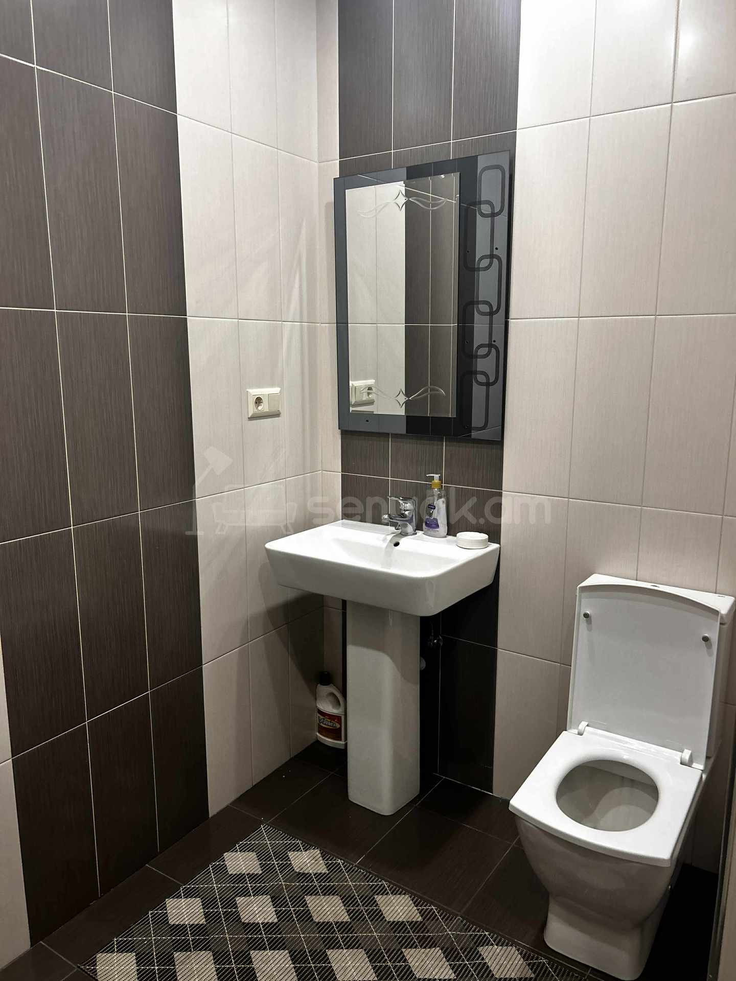 3 Սենյականոց Բնակարան Նորակառույցում, 100քմ, 12/14 հարկ, Կապիտալ Վերանորոգված, Կահավորված, Արևկող