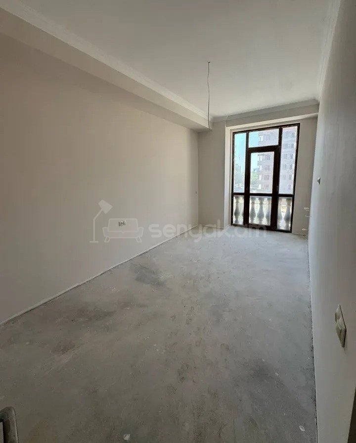 3 Սենյականոց Բնակարան Նորակառույցում, 74քմ, 3/8 հարկ, Կապիտալ Վերանորոգված