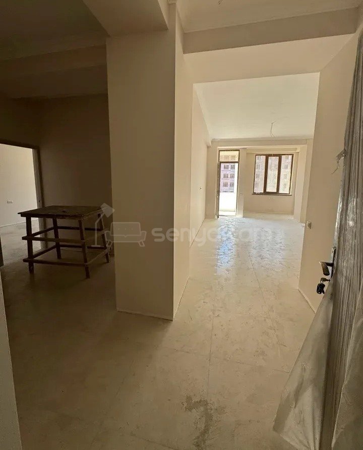 3 Սենյականոց Բնակարան Նորակառույցում, 74քմ, 3/8 հարկ, Կապիտալ Վերանորոգված