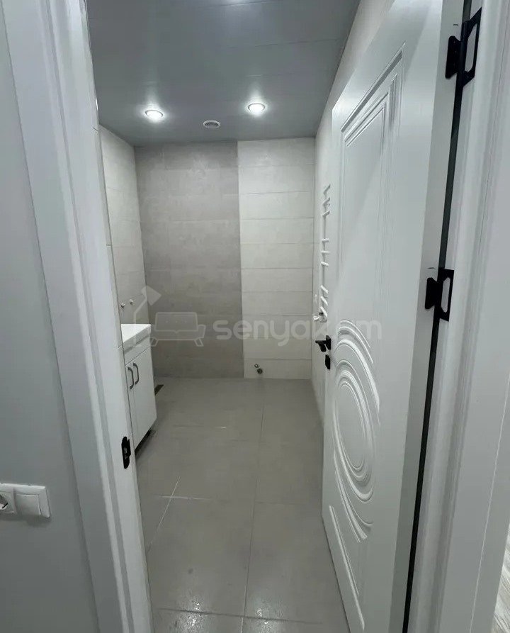 3 Սենյականոց Բնակարան, 70քմ, 9/10 հարկ, Կապիտալ Վերանորոգված