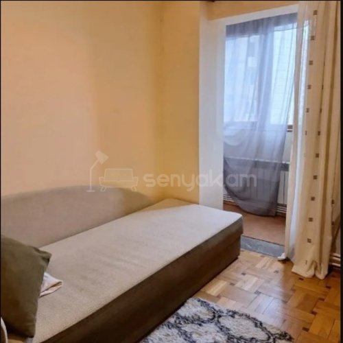 3 Սենյականոց Բնակարան, 64քմ, 2/16 հարկ, Կոսմետիկ Վերանորոգված, Մասամբ Կահավորված, Արևկող