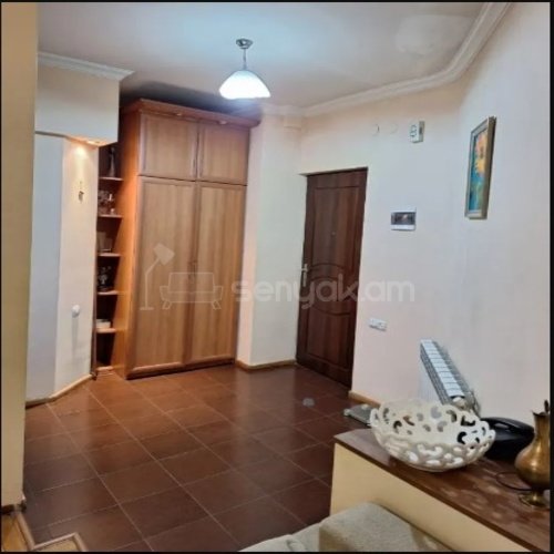 3 Սենյականոց Բնակարան, 64քմ, 2/16 հարկ, Կոսմետիկ Վերանորոգված, Մասամբ Կահավորված, Արևկող