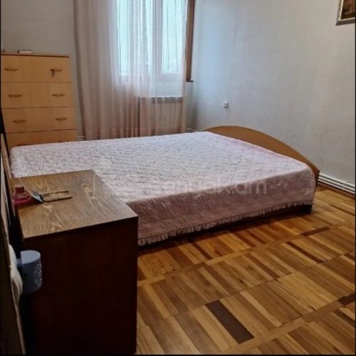 3 Սենյականոց Բնակարան, 64քմ, 2/16 հարկ, Կոսմետիկ Վերանորոգված, Մասամբ Կահավորված, Արևկող