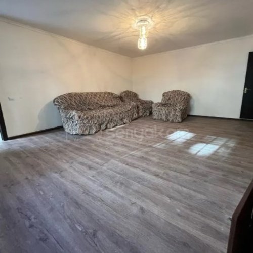 2 Սենյականոց Բնակարան Քարե Շենքում, 55քմ, 1/4 հարկ, Կոսմետիկ Վերանորոգված, Մասամբ Կահավորված, Արևկող