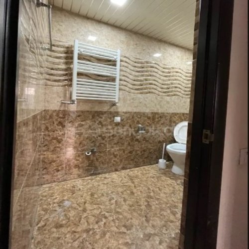 2 Սենյականոց Բնակարան Քարե Շենքում, 55քմ, 1/4 հարկ, Կոսմետիկ Վերանորոգված, Մասամբ Կահավորված, Արևկող